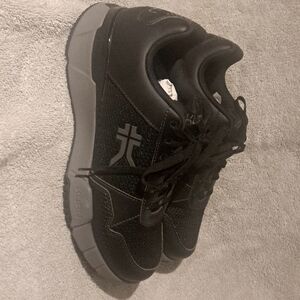 New Women's Kuru Quantum 10.5 Wide